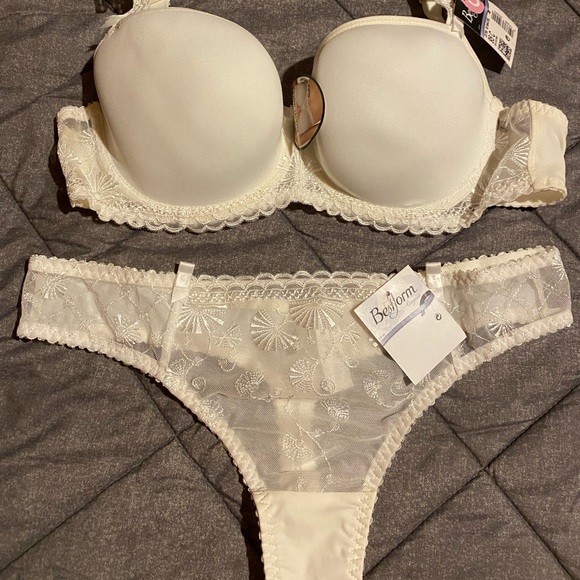 Bestform Other - Bestform Bra and Thong Set, Ivory, 36C, M